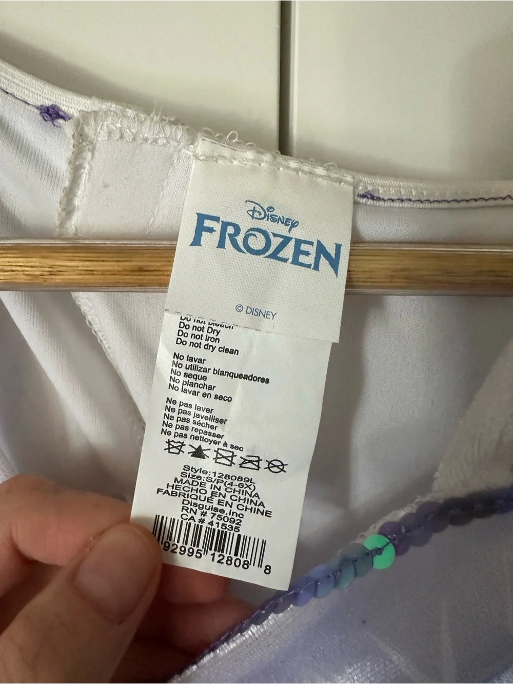 Disney Frozen II Elsa Costume white and purple 4-6X with lights and battery pack
